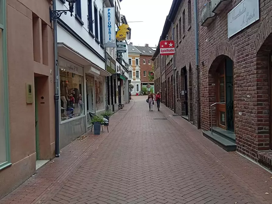 Immagine 6 di Appartamento in affitto  in Lange Straße a Viersen