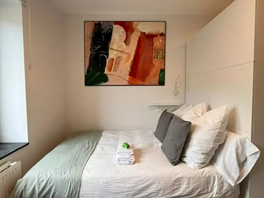 Immagine 9 di Appartamento in affitto  in Adersstraße a Düsseldorf
