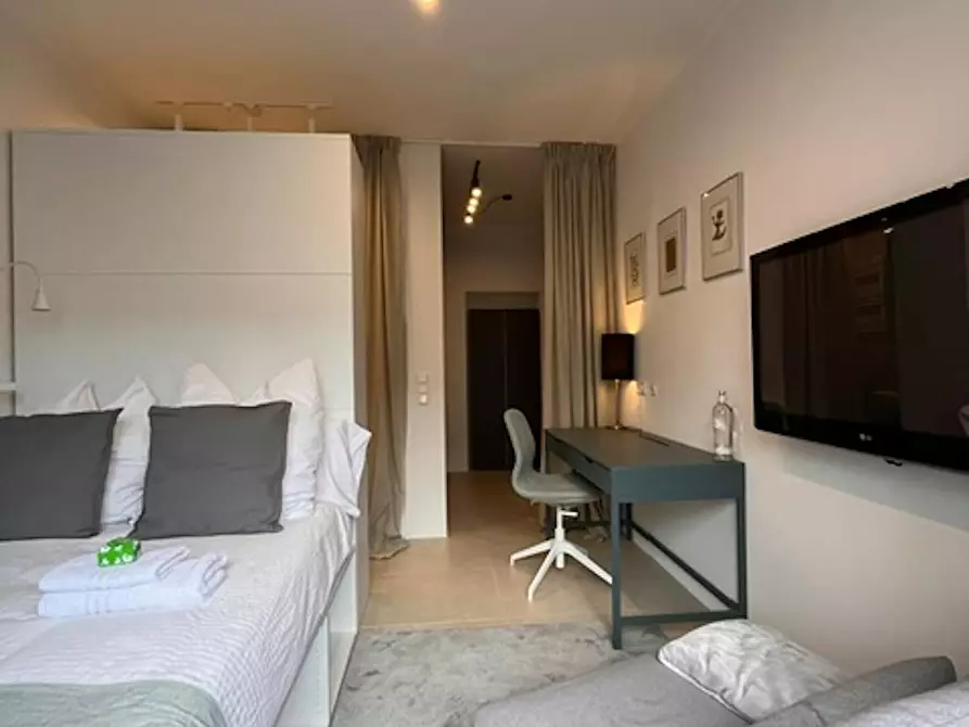 Immagine 7 di Appartamento in affitto  in Adersstraße a Düsseldorf