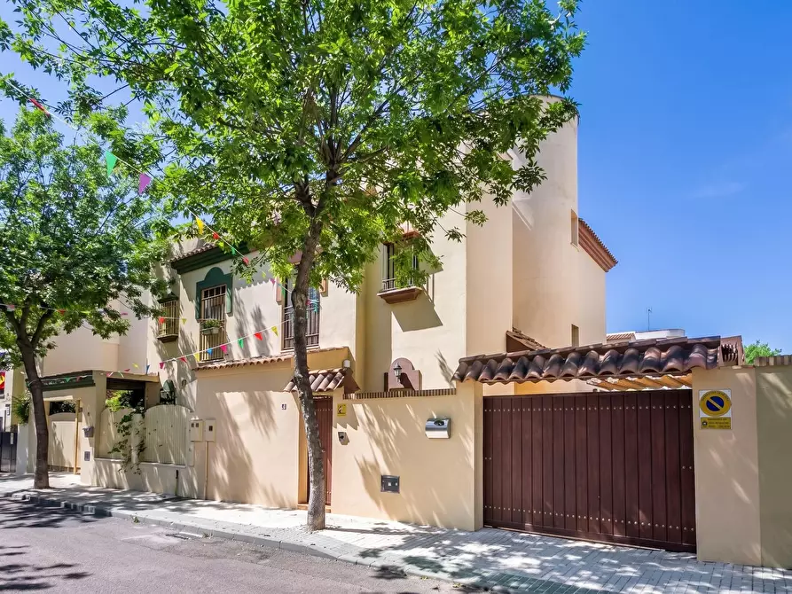 Immagine 1 di Casa indipendente in affitto  in Calle Alhóndiga a Bormujos
