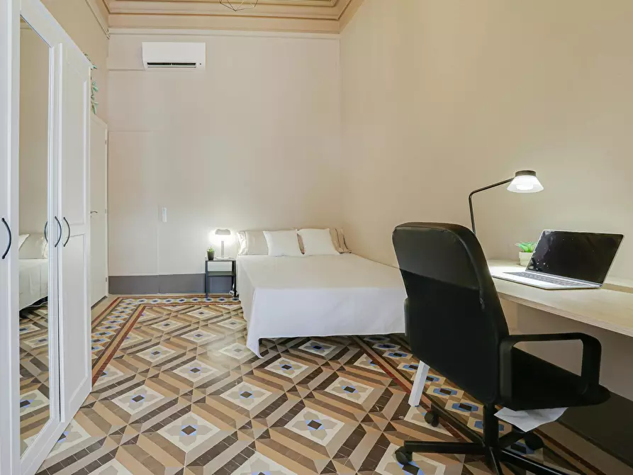 Immagine 6 di Camera in affitto  in Ronda de Sant Pere a Barcelona