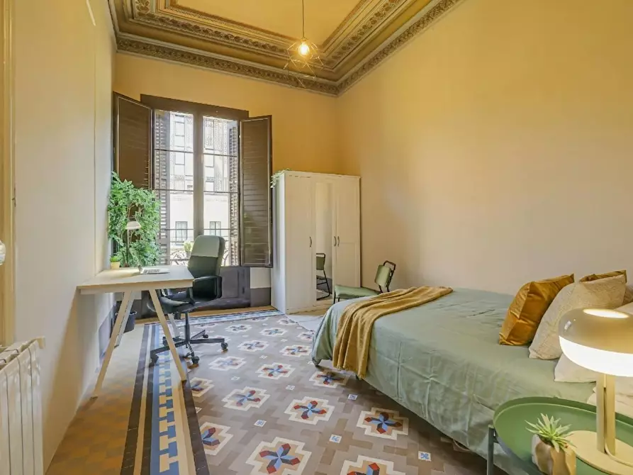 Immagine 1 di Camera in affitto  in Ronda de Sant Pere a Barcelona