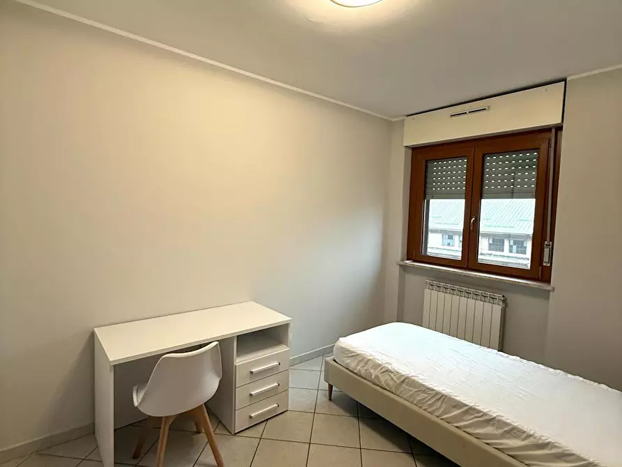 Immagine 1 di Camera in affitto  in Via Pianezza a Torino