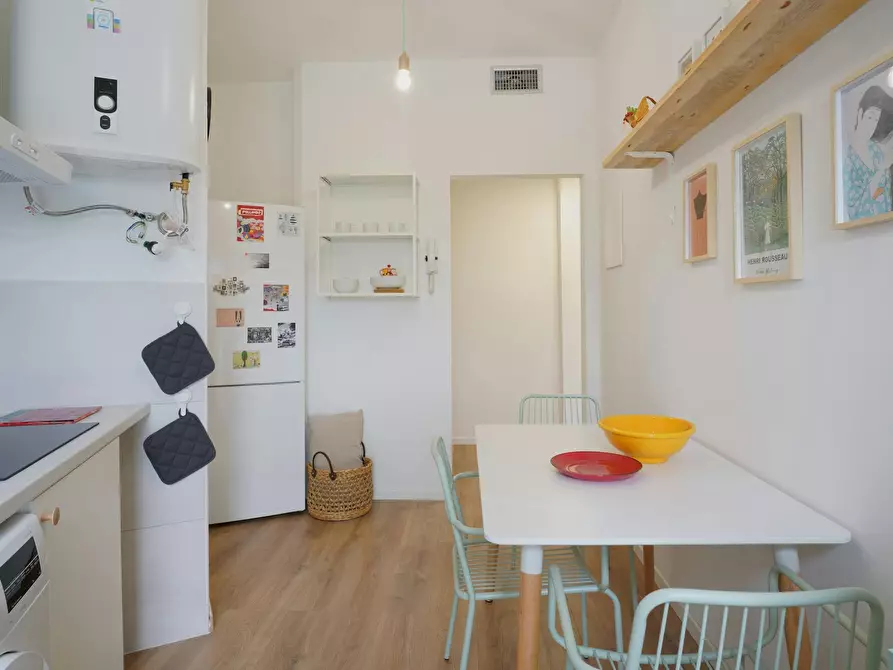 Immagine 8 di Camera in affitto  in Via Gallarate a Milano