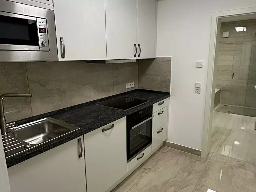 Immagine 6 di Appartamento in affitto  in Bodenseestraße a München