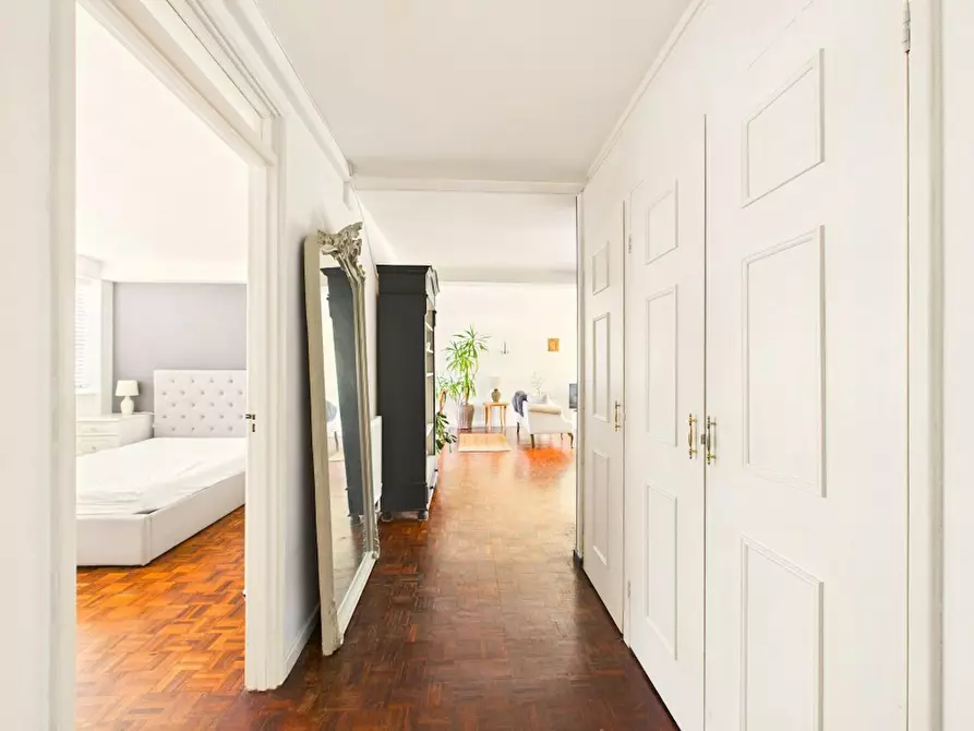 Immagine 10 di Appartamento in affitto  in Park Place a Cheltenham