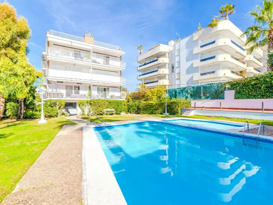 Immagine 8 di Appartamento in affitto  in Avinguda de Nostra Senyora del Vinyet a Sitges