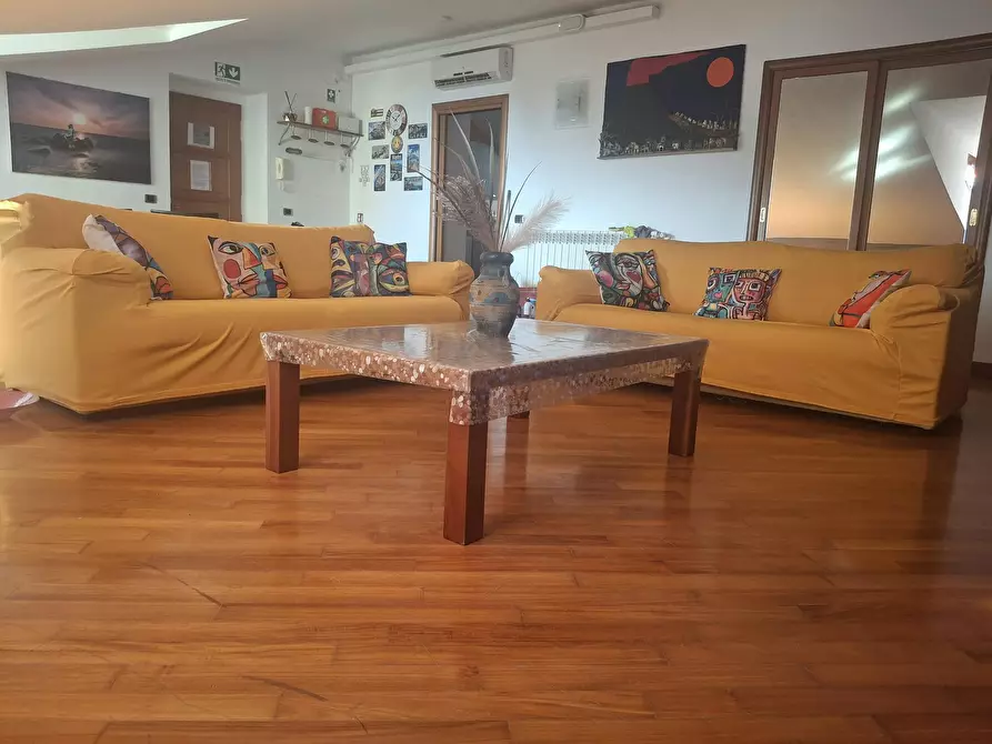 Immagine 8 di Appartamento in affitto  in Corso San Giovanni a Teduccio a Napoli