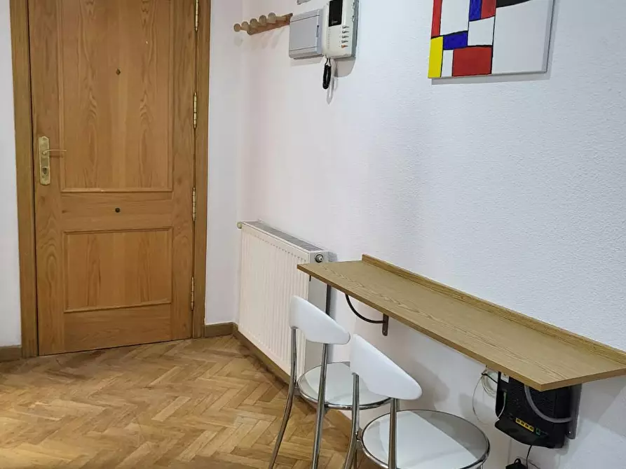 Immagine 10 di Camera in affitto  in Calle de Eduardo Barreiros a Madrid