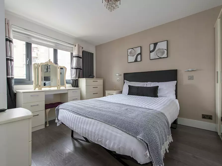 Immagine 2 di Casa indipendente in affitto  in Radnor Road a Camberwell