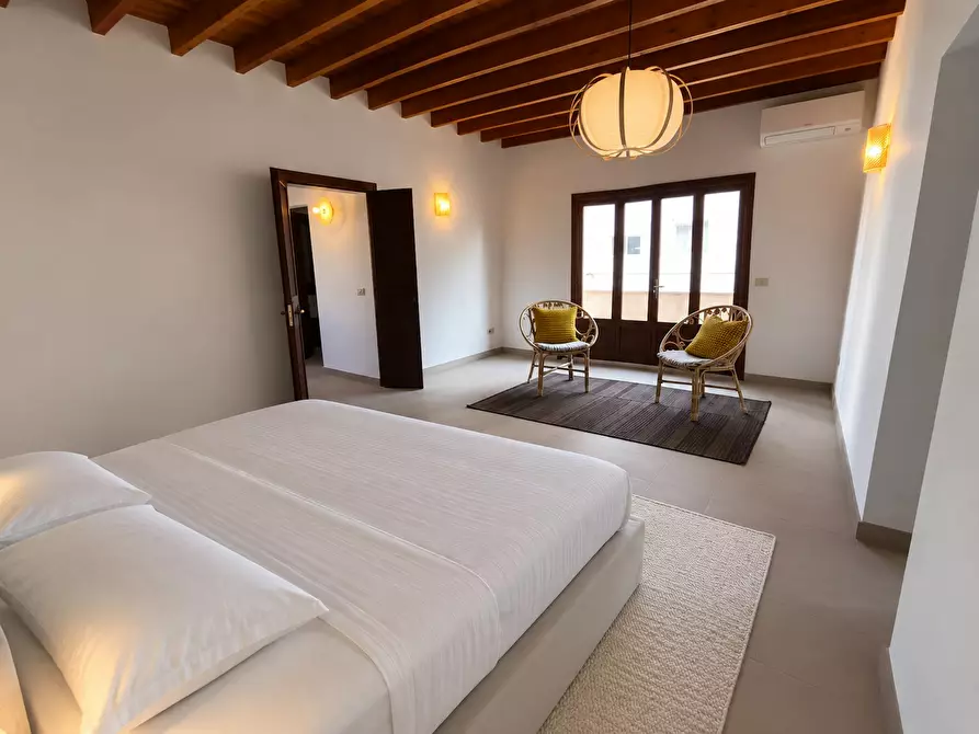 Immagine 4 di Casa indipendente in affitto  in Carrer de Despuig a Palma De Mallorca