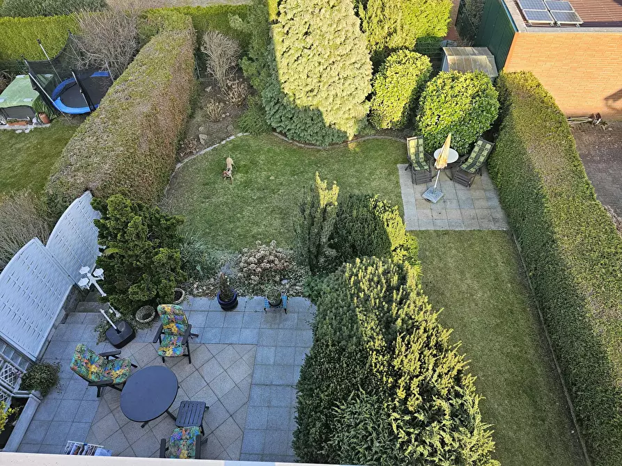 Immagine 2 di Casa indipendente in affitto  in Herscheider Weg a Berlin