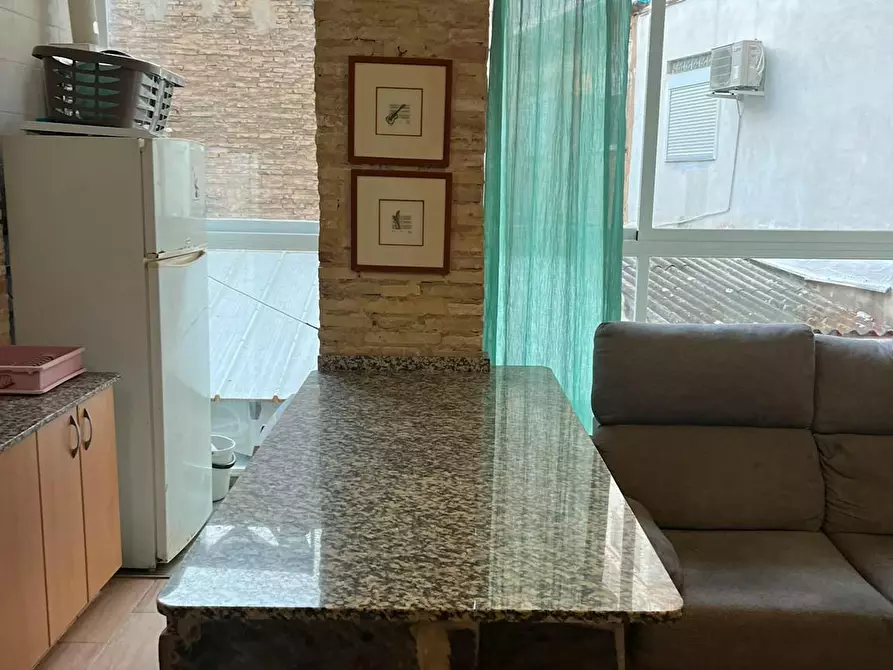 Immagine 3 di Appartamento in affitto  in Carrer d'Àngel Guimerà a Valencia