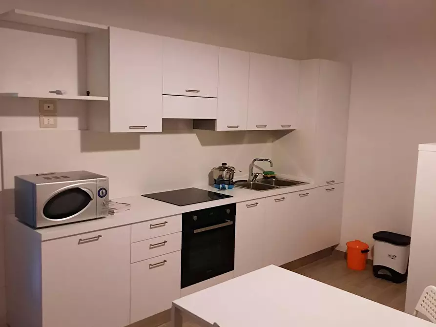 Immagine 2 di Appartamento in affitto  in Piazzale Tricalle a Chieti