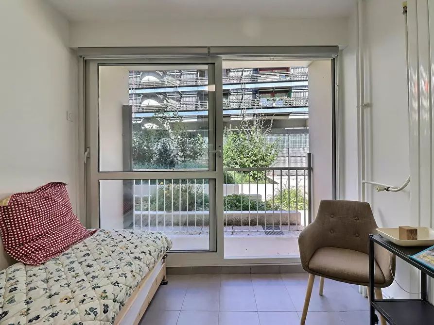 Immagine 6 di Appartamento in affitto  in Rue Saint-Fargeau a Paris 20