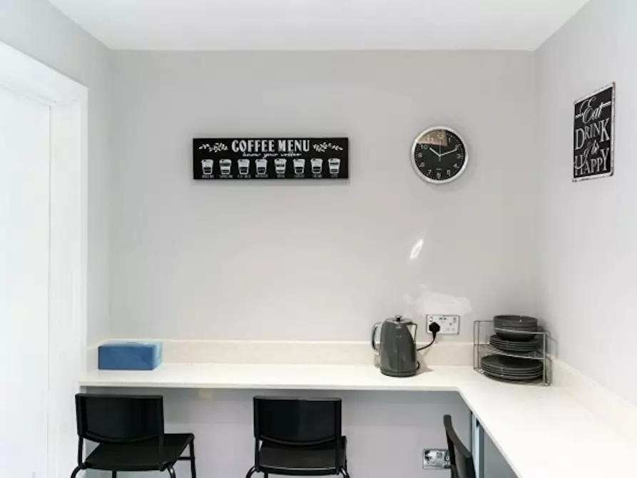 Immagine 6 di Casa indipendente in affitto  in Saint Davids Square a Poplar