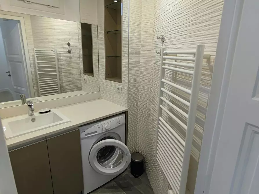 Immagine 3 di Camera in affitto  in Rue le Marois a Paris 16