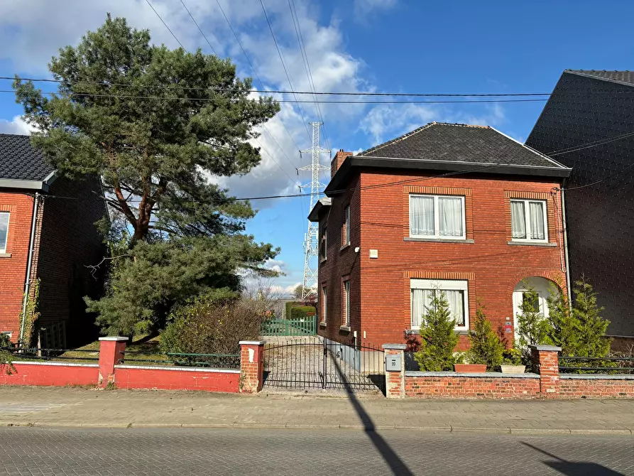 Immagine 1 di Casa indipendente in affitto  in Voie de l'Air Pur a Beaufays
