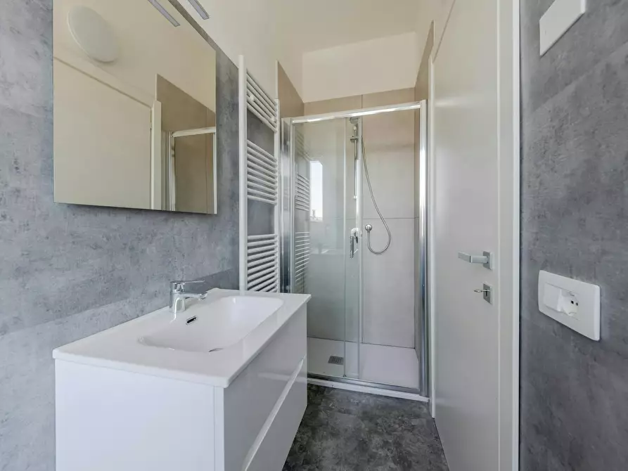 Immagine 8 di Camera in affitto  in Via Giulio Togni a Brescia