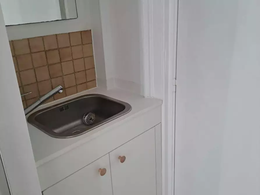 Immagine 5 di Appartamento in affitto  in Chaussée de Wavre a Ixelles