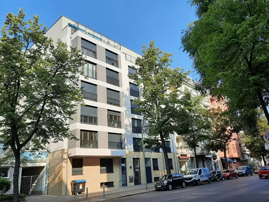 Immagine 10 di Appartamento in affitto  in Leibnizstraße a Berlin