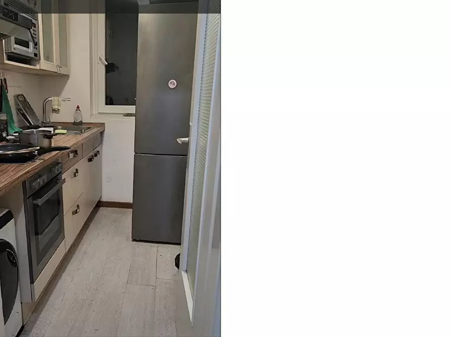 Immagine 4 di Camera in affitto  in Kieler Straße a Hamburg