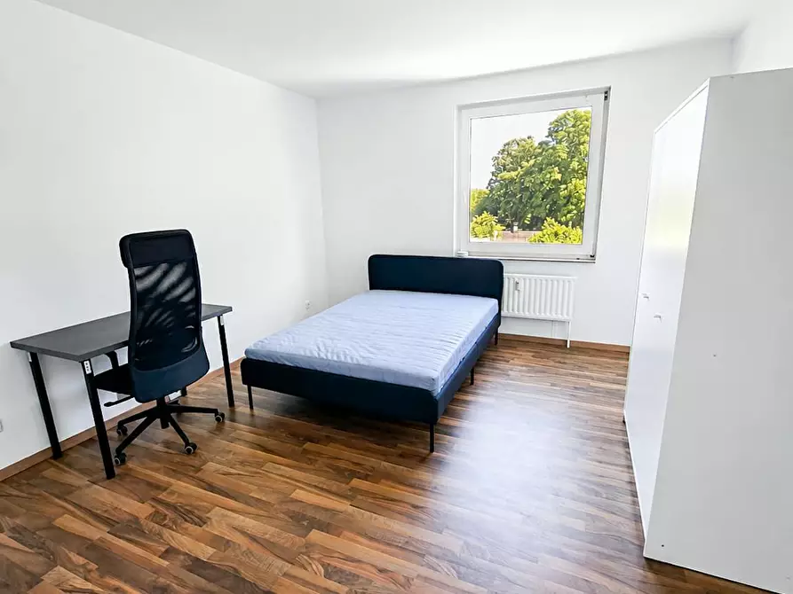 Immagine 2 di Camera in affitto  in Rollbühlstraße a Mannheim