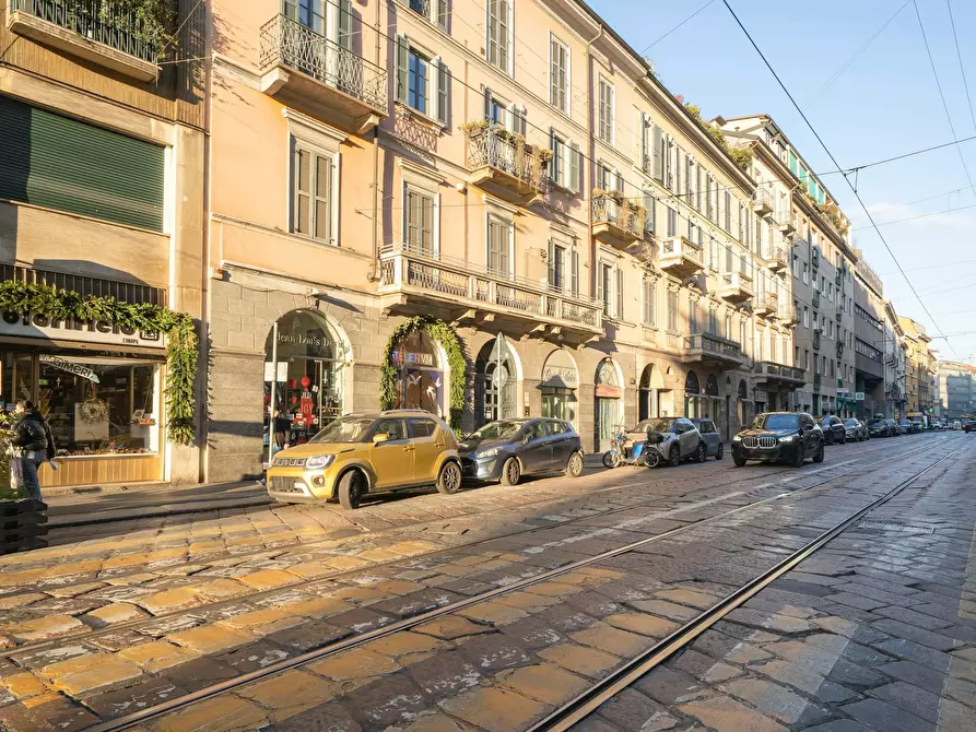 Immagine 1 di Appartamento in affitto  in Via Cesare Correnti a Milano