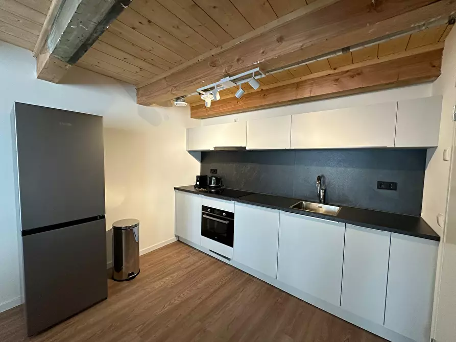 Immagine 3 di Appartamento in affitto  in Westhavenkade a Vlaardingen
