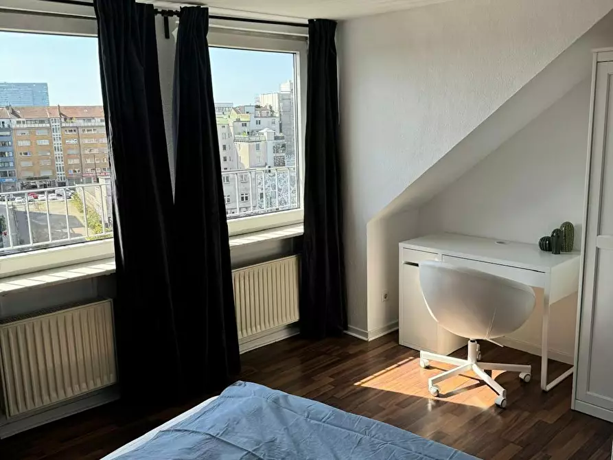 Immagine 3 di Camera in affitto  in Birkenstraße a Düsseldorf