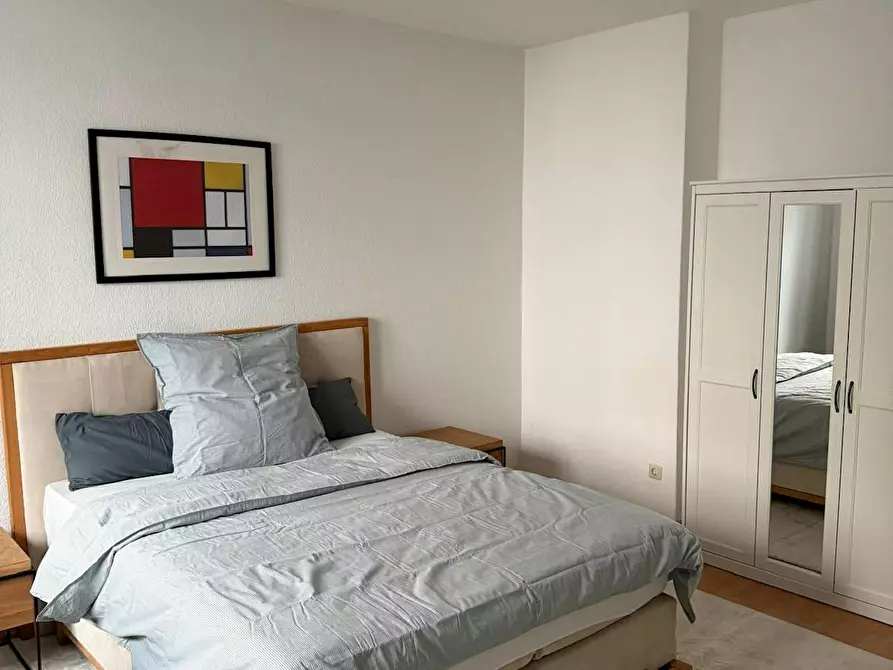 Immagine 9 di Appartamento in affitto  in Hüttenstraße a Düsseldorf