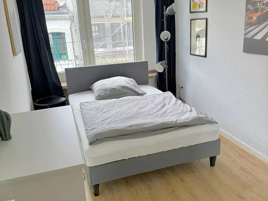 Immagine 1 di Camera in affitto  in Kurze Straße a Düsseldorf