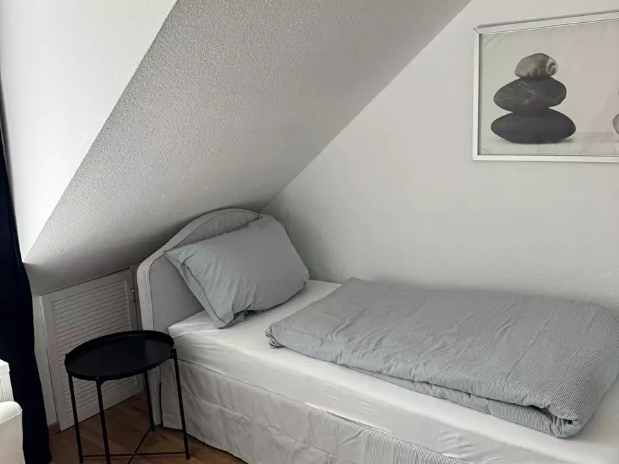 Immagine 1 di Appartamento in affitto  in Linienstraße a Düsseldorf