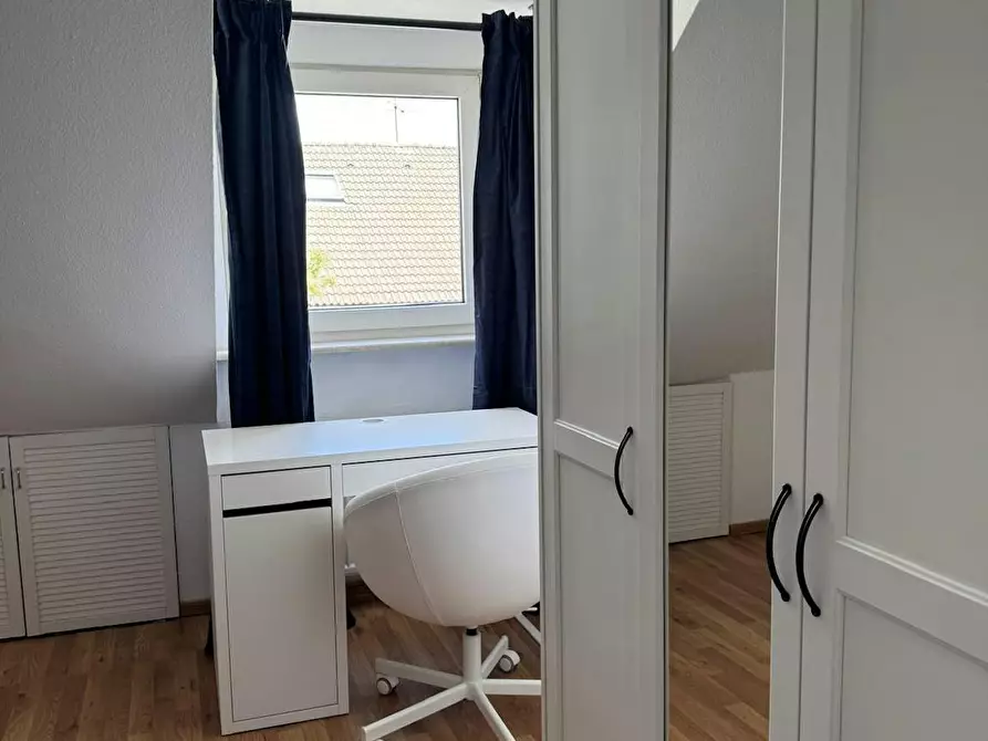 Immagine 7 di Appartamento in affitto  in Linienstraße a Düsseldorf