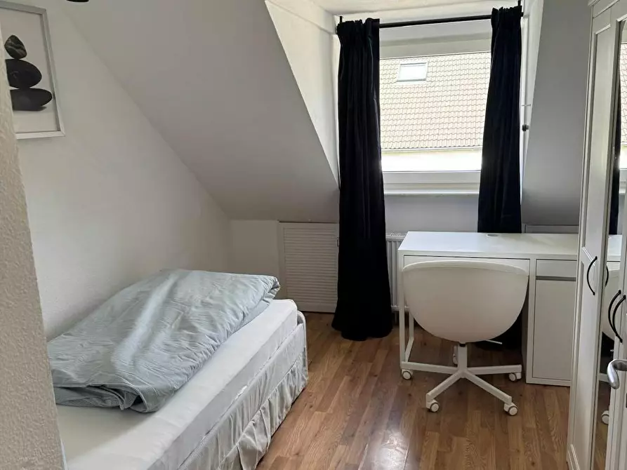 Immagine 9 di Appartamento in affitto  in Linienstraße a Düsseldorf