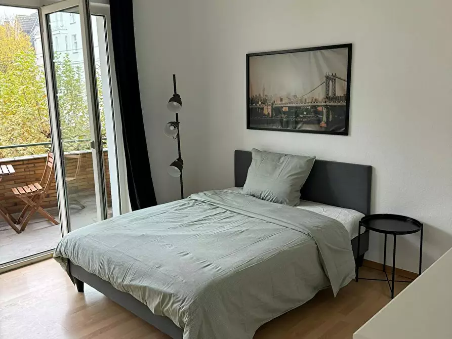 Immagine 3 di Appartamento in affitto  in Luegallee a Düsseldorf