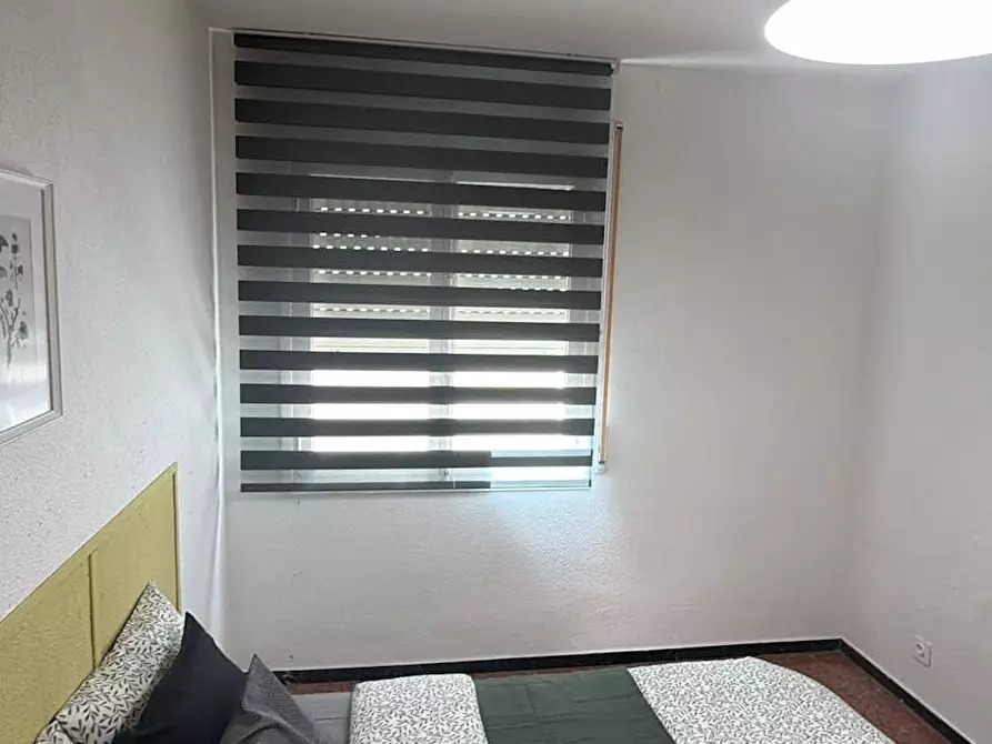 Immagine 5 di Camera in affitto  in Carrer Doctor Just a Alicante/Alacant