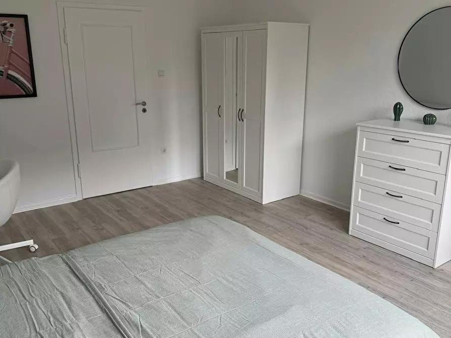 Immagine 1 di Camera in affitto  in Luegallee a Düsseldorf