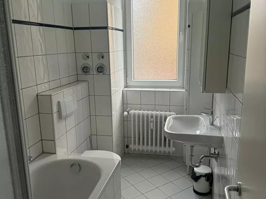 Immagine 6 di Camera in affitto  in Roßstraße a Düsseldorf