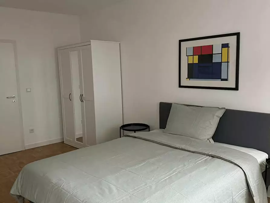 Immagine 5 di Appartamento in affitto  in Roßstraße a Düsseldorf