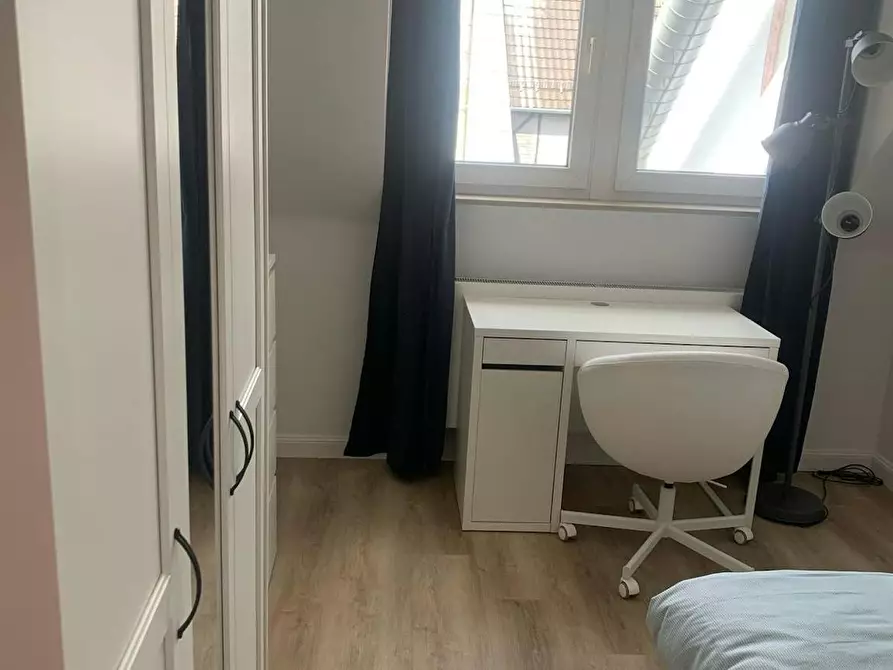 Immagine 3 di Appartamento in affitto  in Ratinger Straße a Düsseldorf