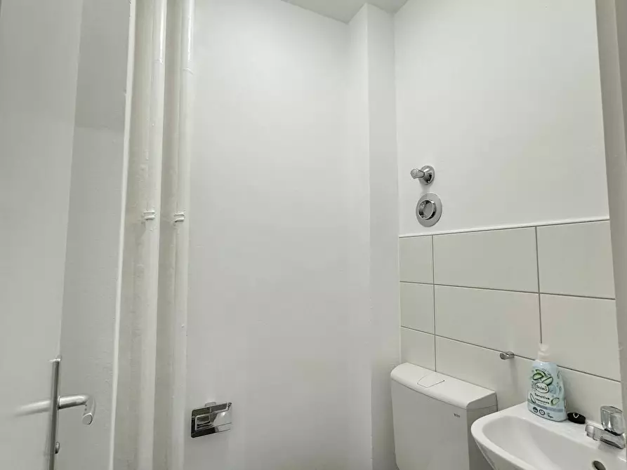 Immagine 8 di Camera in affitto  in Euler-Chelpin-Straße a Augsburg