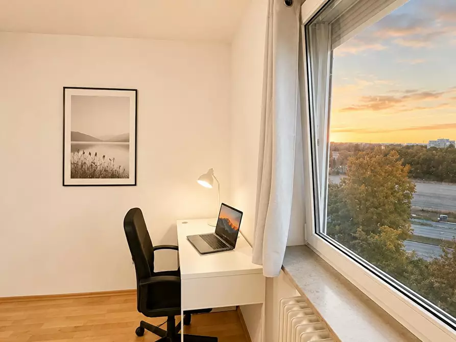 Immagine 2 di Camera in affitto  in Neuburger Straße a Augsburg