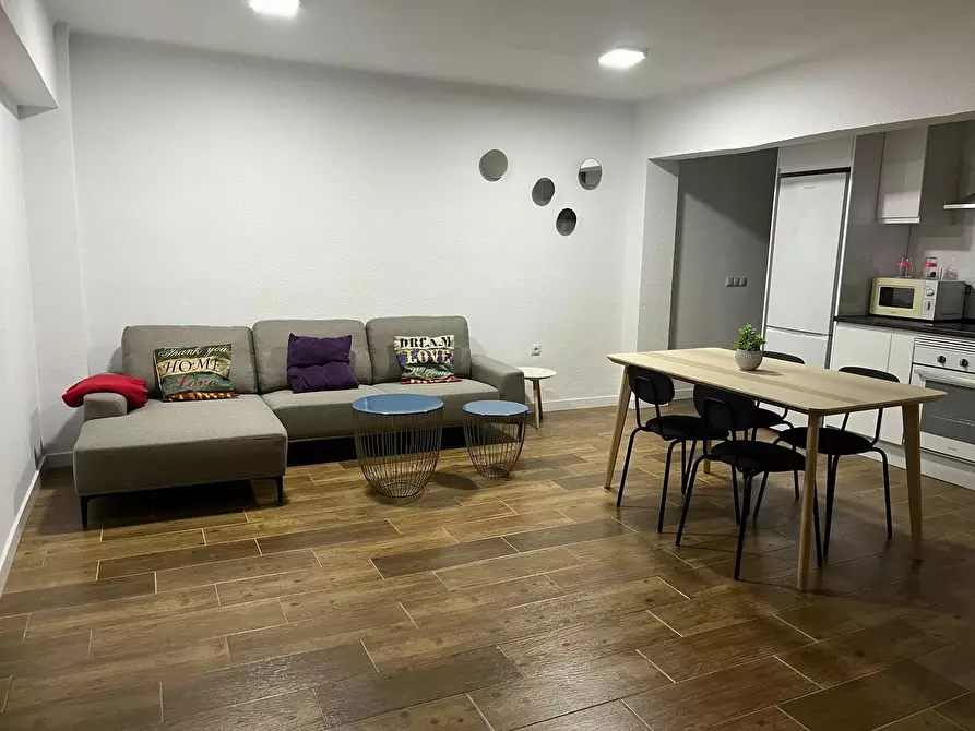 Immagine 5 di Appartamento in affitto  in Calle Ángel Ochotorena a Almeria