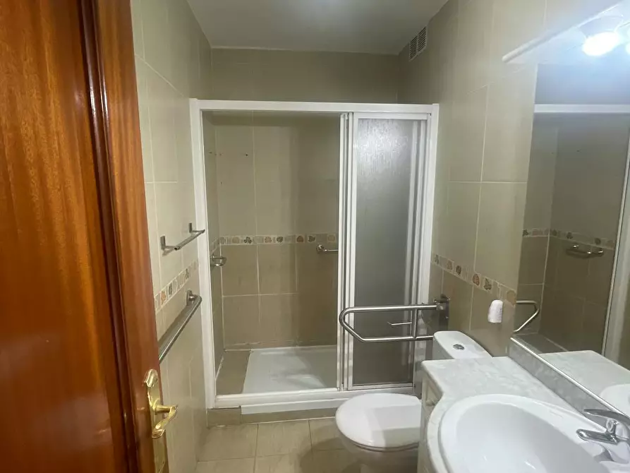 Immagine 7 di Camera in affitto  in Calle Valdemoro a Getafe
