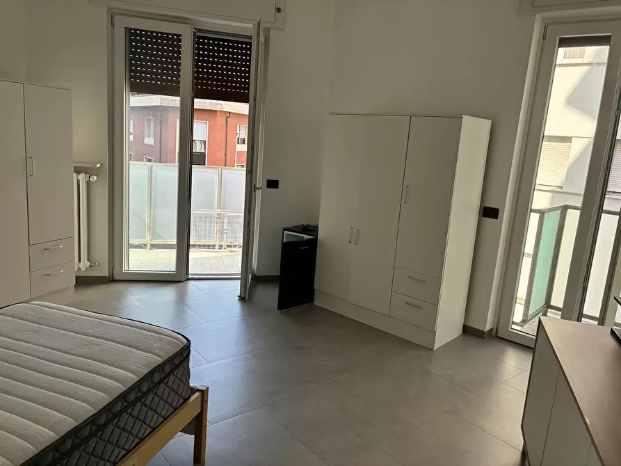 Immagine 7 di Camera in affitto  in Viale Roma a Novara