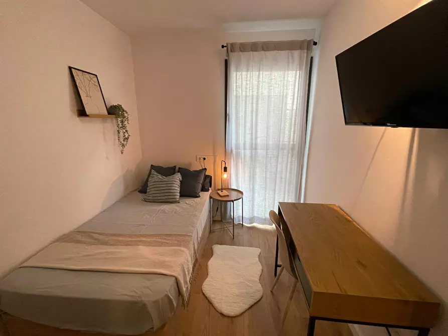 Immagine 2 di Camera in affitto  in Carrer de la Igualtat a Hospitalet De Llobregat, L'