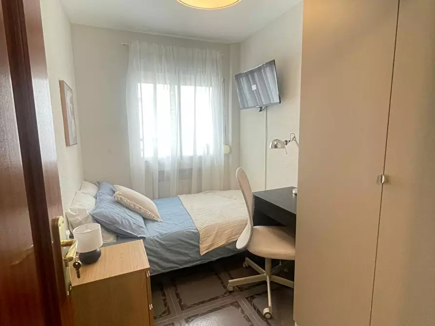 Immagine 1 di Camera in affitto  in Calle Valdemoro a Getafe