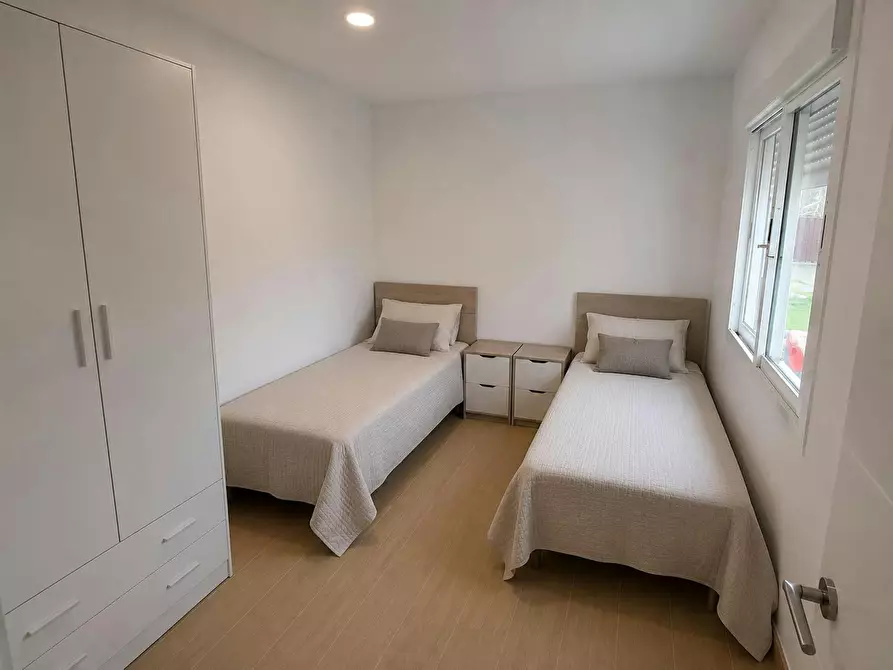 Immagine 5 di Casa indipendente in affitto  in Camino Portal del A a Valdelagrana