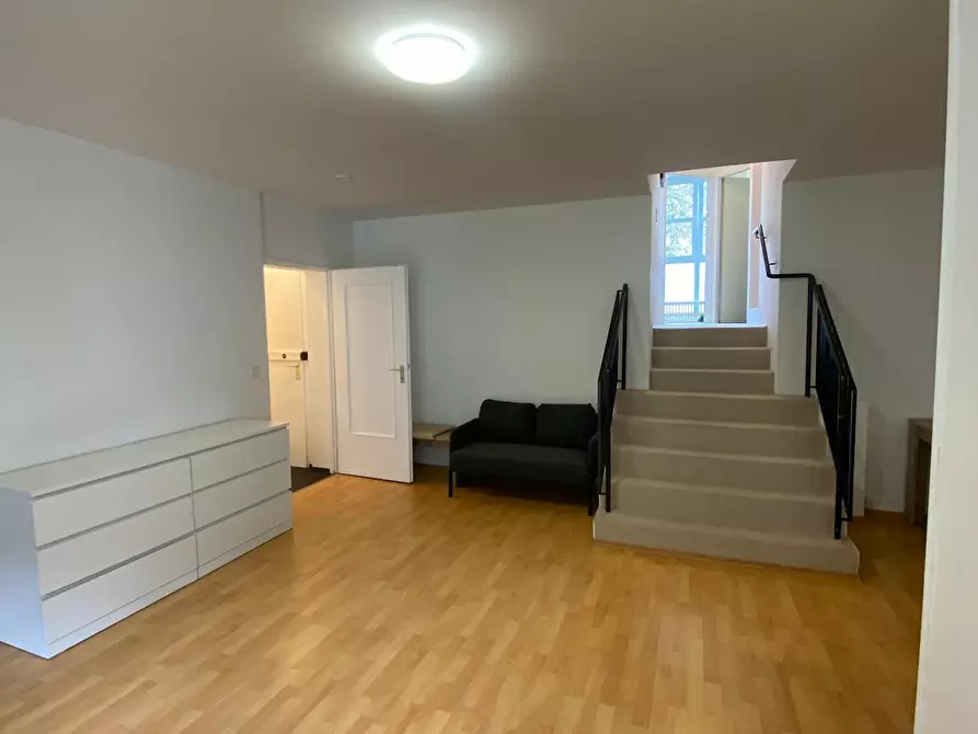 Immagine 5 di Appartamento in affitto  in Bornstedter Straße a Berlin